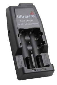 UltraFire 14500 / 17500 / 17670 Batterij Oplader  AUL00007