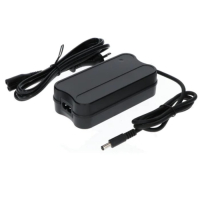 Universele acculader E-bike 5.5 x 2.5 connetctor (29.4V, 2.35A, 69W, 123accu huismerk) ADR00385