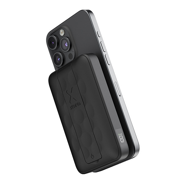 Xtorm Magnetic Wireless Powerbank zwart (10000 mAh) AXT00113 - 2